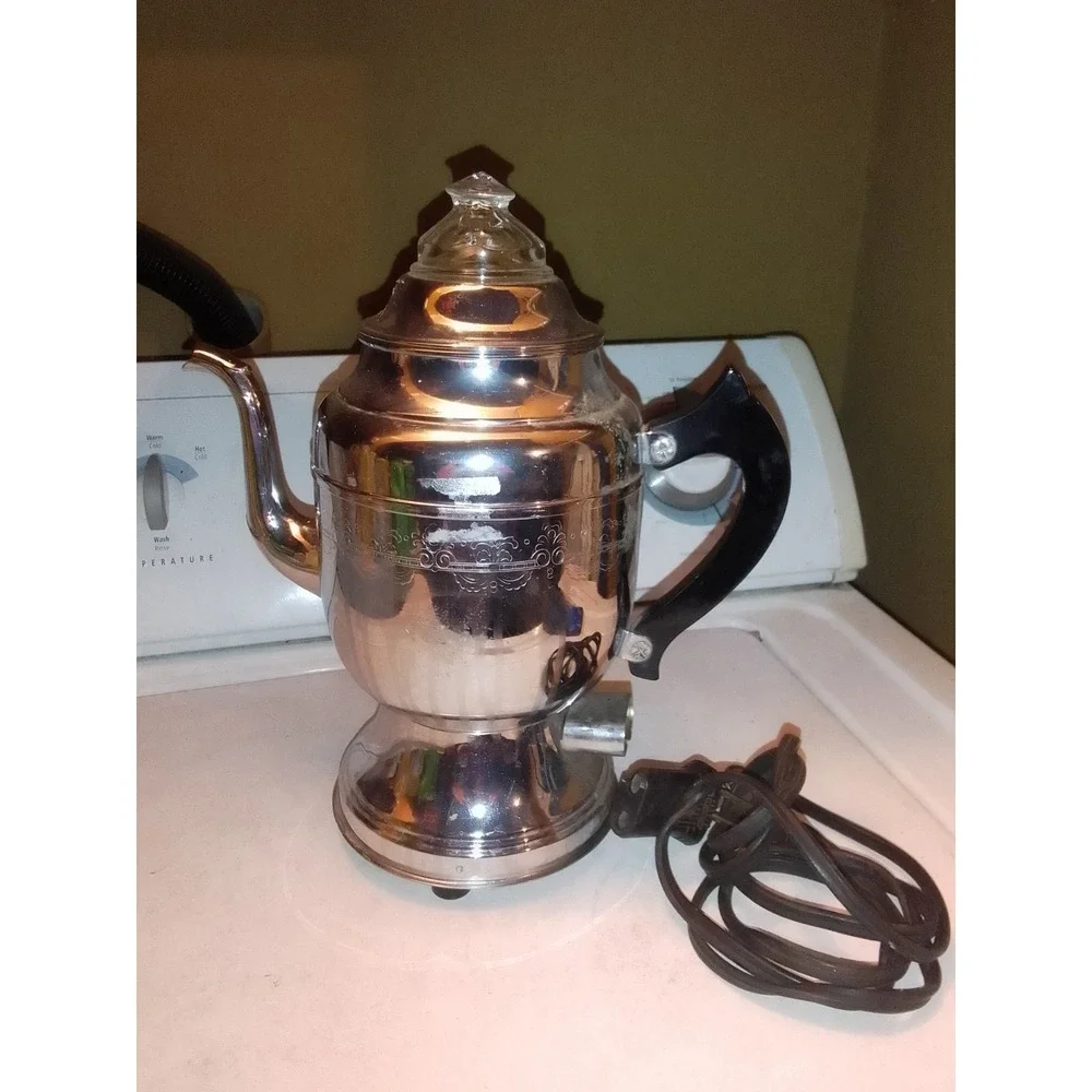 United Vintage Ornate Automatic Coffee Maker #950, Comes With The Cord